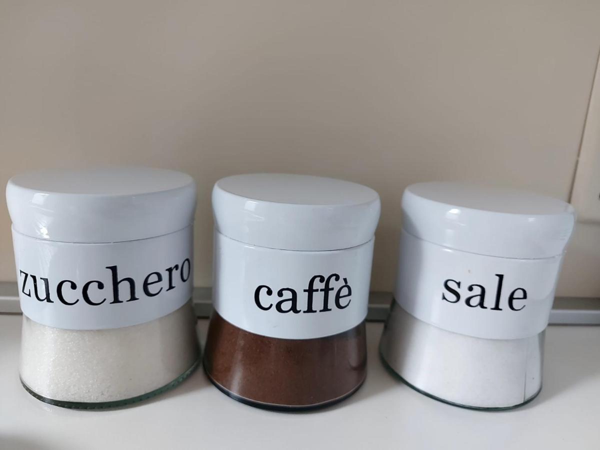 La Dulce Stanza Acomodação com café da manhã Génova Exterior foto
